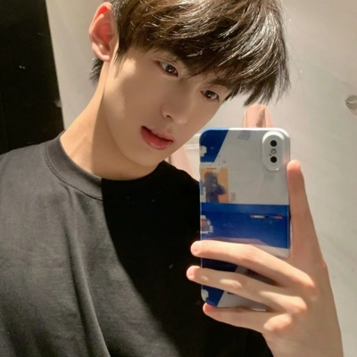 年轻帅气男生头像